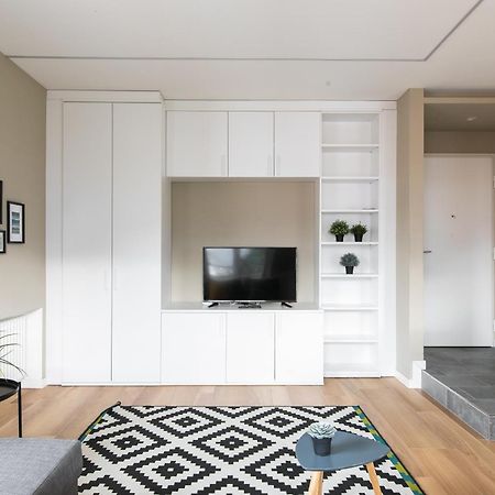 Minerva Apartments By Quokka 360 - Close To Lugano Station Buitenkant foto